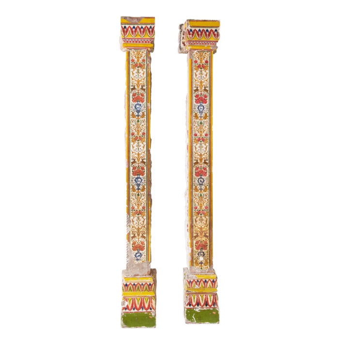 Fresco Pilasters