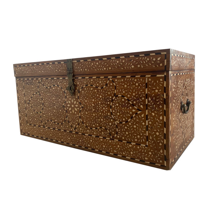 Bone Inlay Trunk