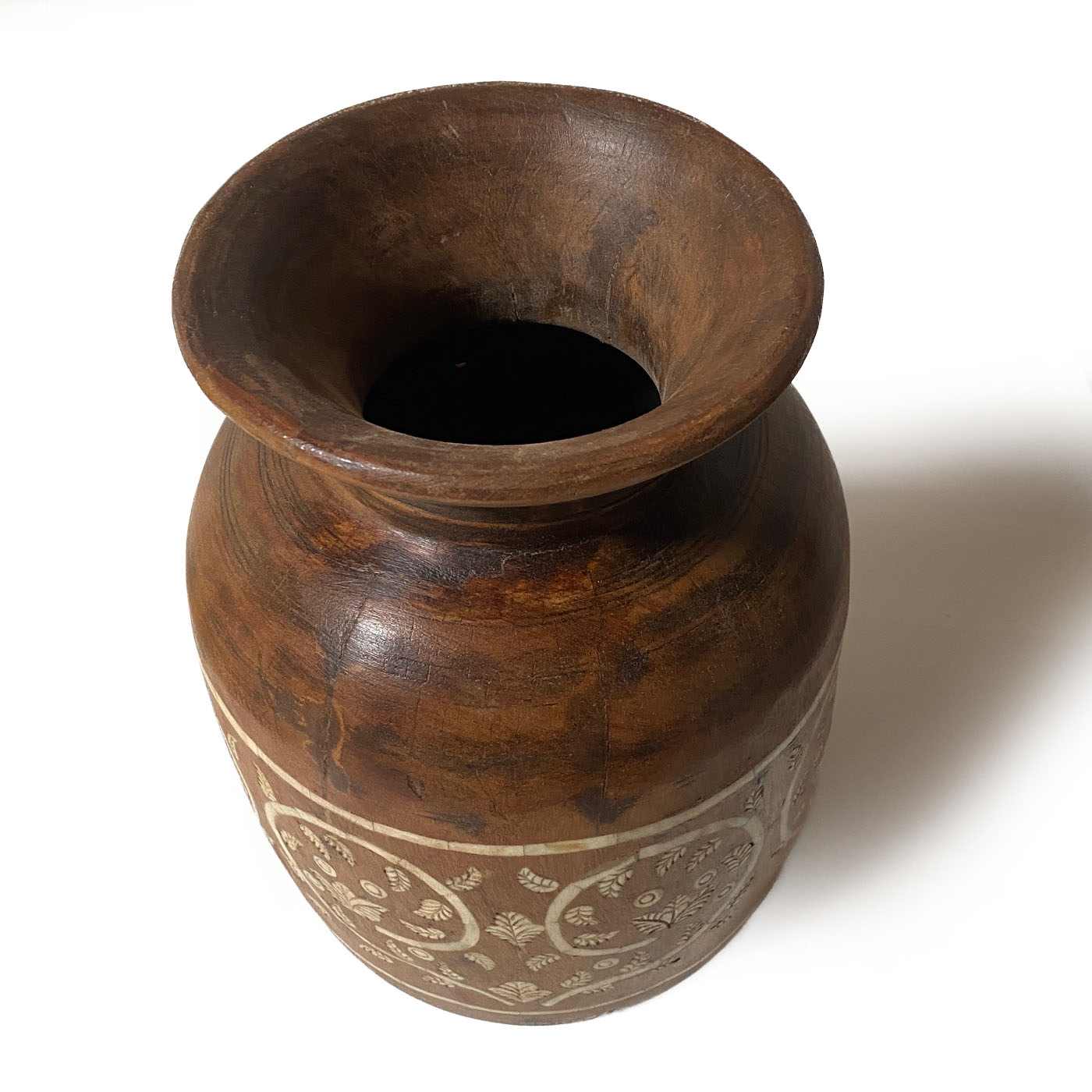 Bone Inlay Pot 112D